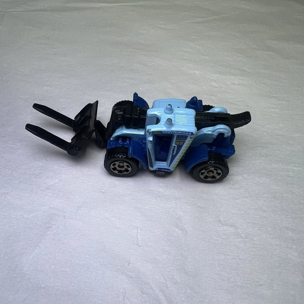 MATCHBOX  LOAD LIFTER / CONSTRUCTION  ROOFER FORKLIFT /‎ TOW MOTOR GKK92 MB856
